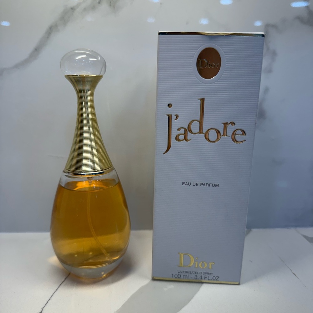 Dior J'adore Eau de Parfum Box - White and Gold